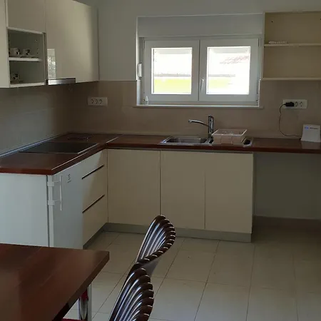 Appartamento Bilo 14601a Primošten