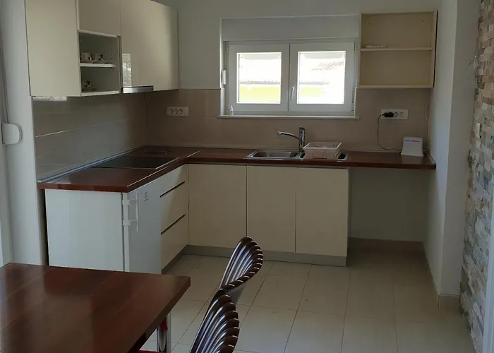 アパート Bilo 14601a プリモシュテン