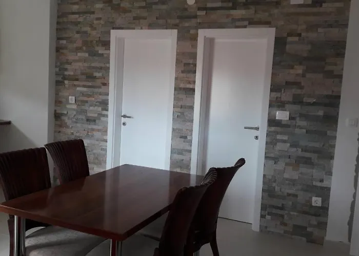 アパート Bilo 14601a プリモシュテン